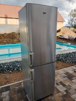 Lednice s mrazakem Beko