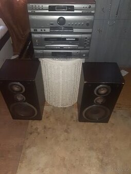 Prodám hifi věž UHER Compact1500CDC