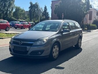Opel Astra H 1.9 CDTI Automat • r.v. 2006 • Bez koroze • STK