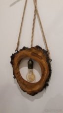 Světlo (lustr, lampa )