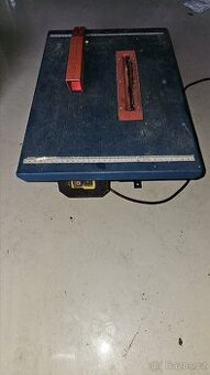 STOLNÍ ELEKTRICKÁ KOTOUČOVÁ PILA