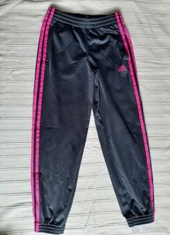 Tepláky Adidas 140