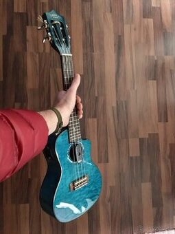 Elektro-akustické koncertní ukulele Lanikai