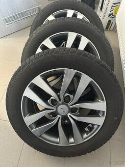 Originální alu disky Hyundai i30 + zimní pneumatiky Sava Esk