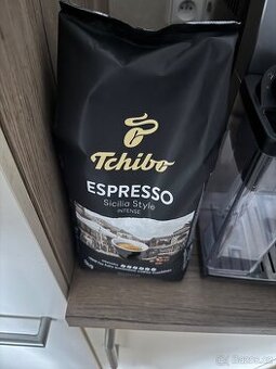 Delonghi dinamica plus kavovar