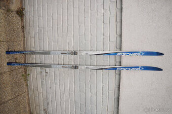 SNS běžky 193 cm Fischer zvrchu málo jeté.