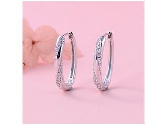 Stříbrné náušnice