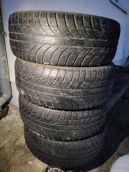 Sada zimních pneu 195/55/15 s diskem 4×108