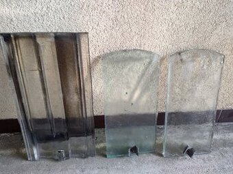 Skleněná střešní taška Bobrovka, Brněnka/Hodonka