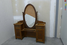 toaletka 20.léta minulého století