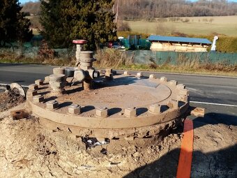 Akumulační nádrž  na 2 700 litrů