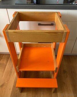 Učící věž pro děti