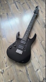 Elektrická kytara – černé provedení