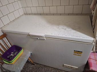 Whirpool - pultový mrazák