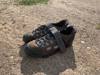 Nové nejeté cyklotretry Louis Garneau Navigator 2 EU40