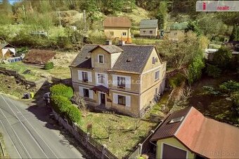 Prodám rodinný dům k rekonstrukci