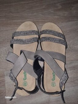 Prodám dámské sandále