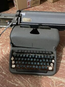Psací stroj