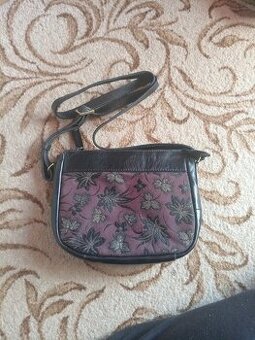 Dámská kožená kabelka (Sleva z 1500)