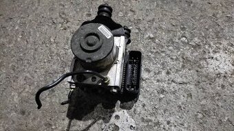 ABS jednotka Octavia 2