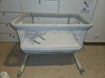 Postýlka Lionelo Aurora + matrace + antirefluxní klín