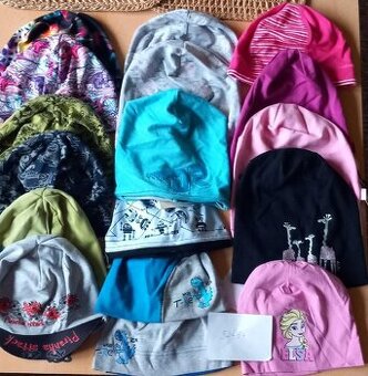 Podzimní čepice vel. 52 - 54