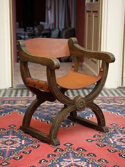 Starožitné křeslo Dagobert