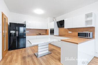 Pronájem bytu 3+kk, Hlučkova, Letňany,  Kč/měs, 74 m2