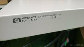 HP J1497A 8 Port KVM Console Switch - 1