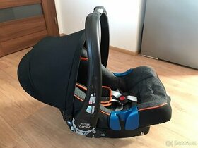 Dětská autosedačka Britax Römer Baby Safe Plus SHR II