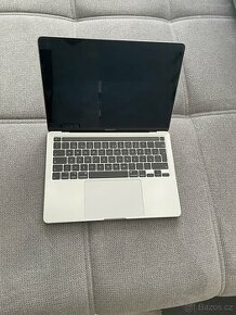 MacBook Pro (13 palců, 2020, s dvěma porty Thunderbolt 3) - 1