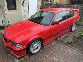 BMW e36 coupe 1.8is