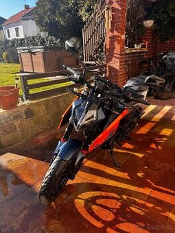 Ktm duke 125