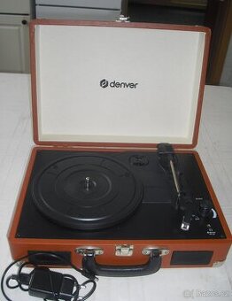 Přenosný gramofon Denver - velmi zachovalý