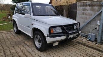 Suzuki Vitara mk1 1,6 8v, Deluxe, Klimatizace