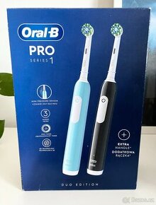 Oral-B PRO Series 1 Duo Blue + Black oscilační kartáček 2 ks