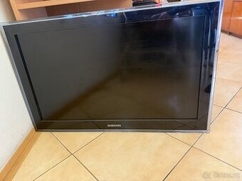 Kompletní TV set – Samsung 32” + DVB-T2 setobox Alma Mini