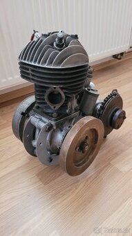 Motor Jawa 250 Speciál, Horská, se setrvačníkem