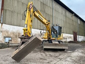Komatsu PW130-7K