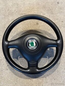 Kompletní volant Octavia 1 RS - KRÁSNÝ STAV