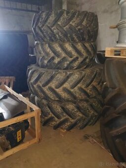 Pneumatiky 540/65 r38 a 480/65 r24 ze STEYR Multi 120 - 1