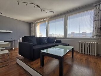 Pronájem bytu 1+kk,cc 30m2, Praha 9 - Prosek