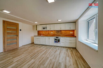 Pronájem bytu 2+1, 65 m², Hořovice, ul. Pod Nádražím