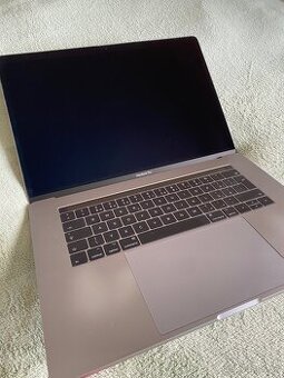 MacBook Pro 15”