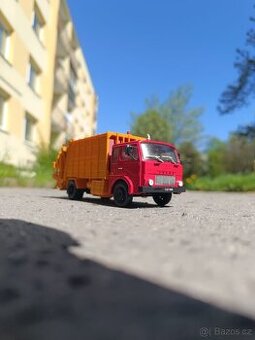 Jelcz Deagostini 1:43