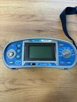 Revizní přístroj - Metrel MI 3100 s