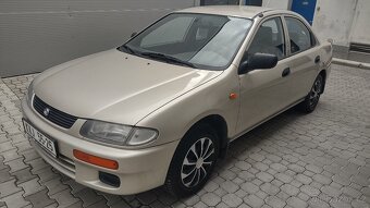 Mazda 323 BA sedan - velice pěkný stav - garážévaná