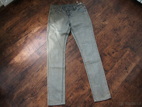 Dámské trekingové a džínové kalhoty S. Oliver