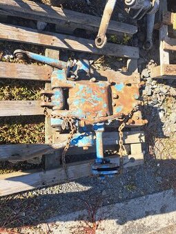 Zetor 3011 víko hydrauliky kompletni