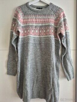 Svetrové šaty Esmara